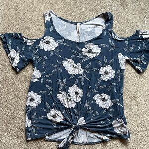 Cold-Shoulder Floral Tie-Front Top in Navy